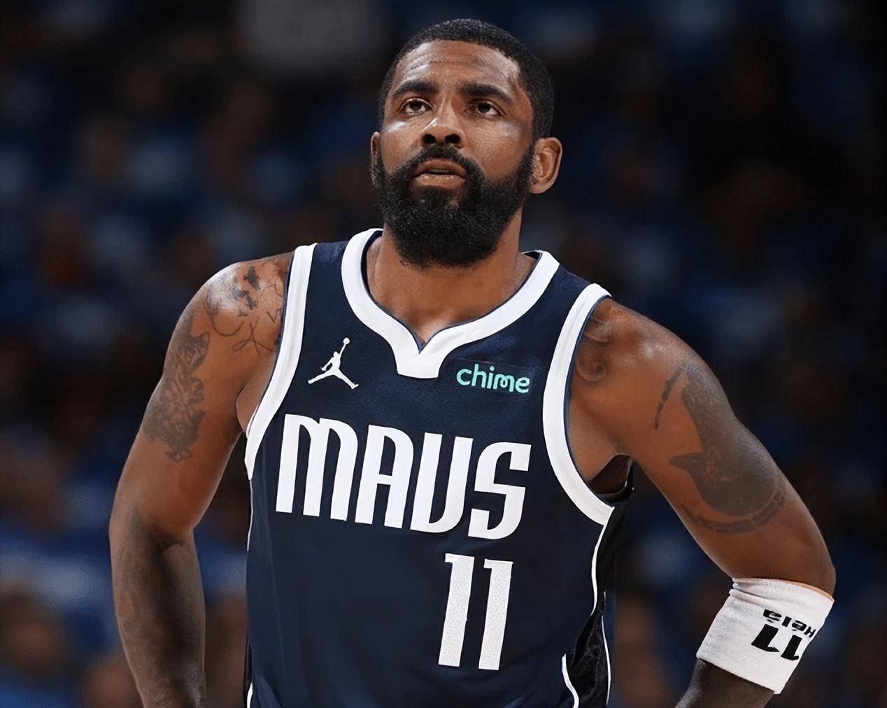 中脱颖而出 中脱颖而出