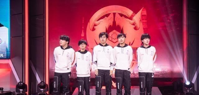 他第一时间 他第一时间