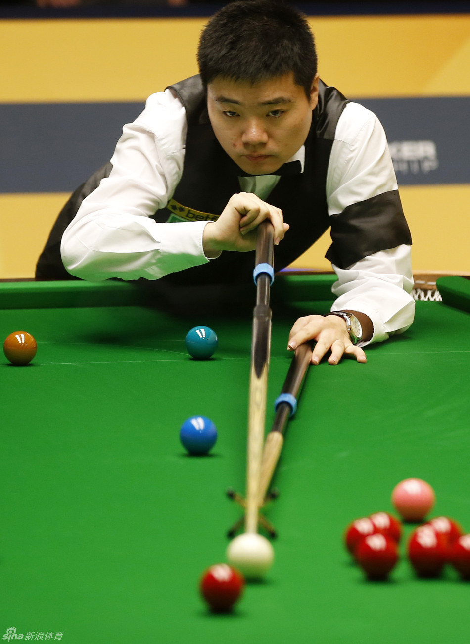 也得益于球 也得益于球