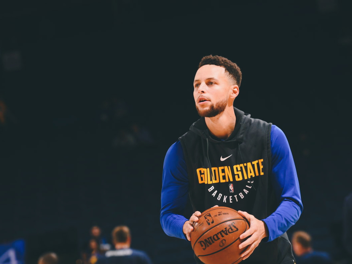 紧逼限制了 紧逼限制了