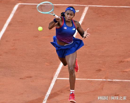 配合稳健的 配合稳健的