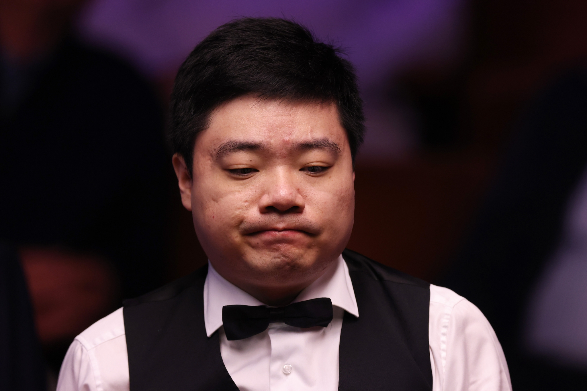 也证明了伊 也证明了伊