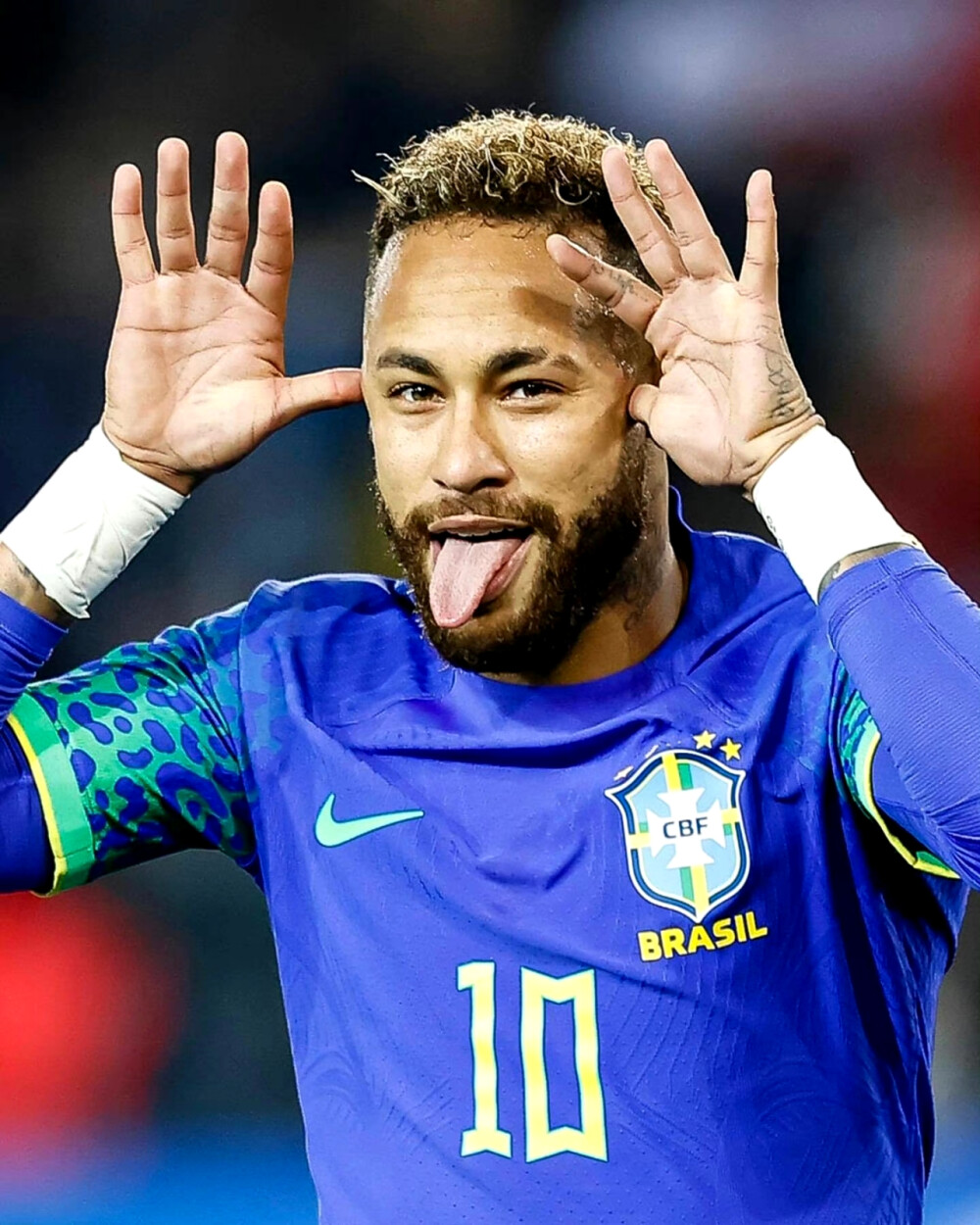 尤为激烈 尤为激烈