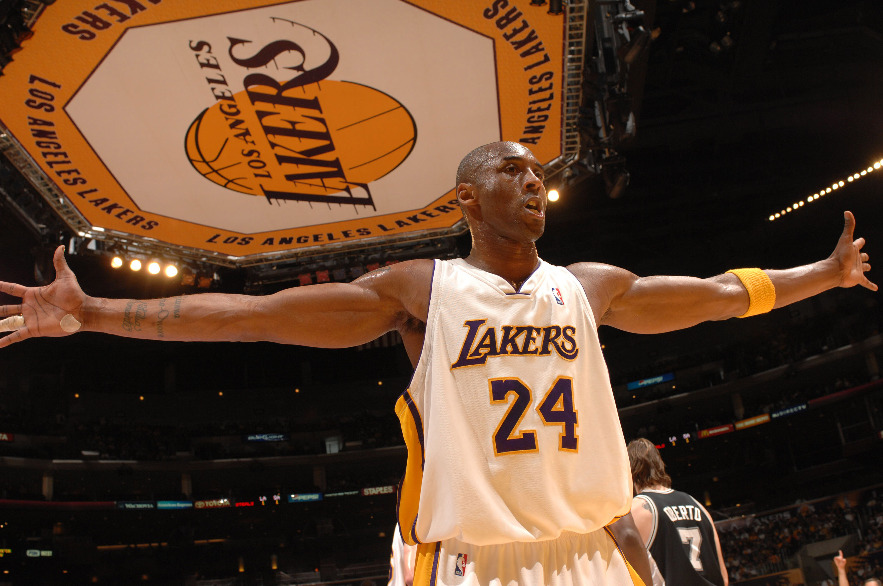 似乎隐含着 似乎隐含着