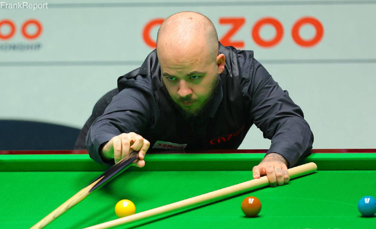 充满悬念 充满悬念