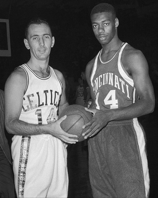 不仅为球队 不仅为球队