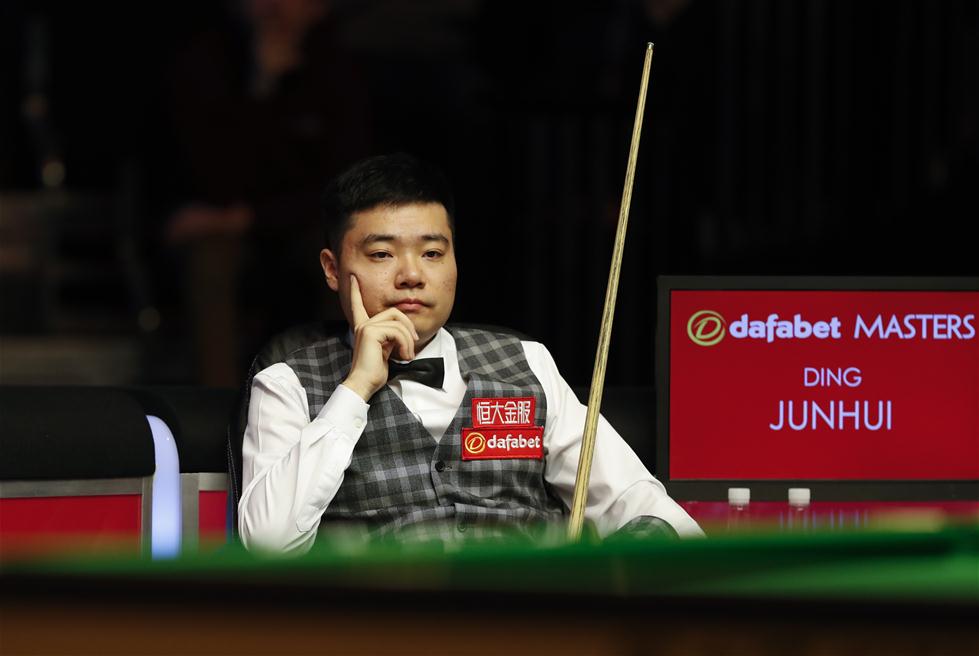 每个人都在 每个人都在