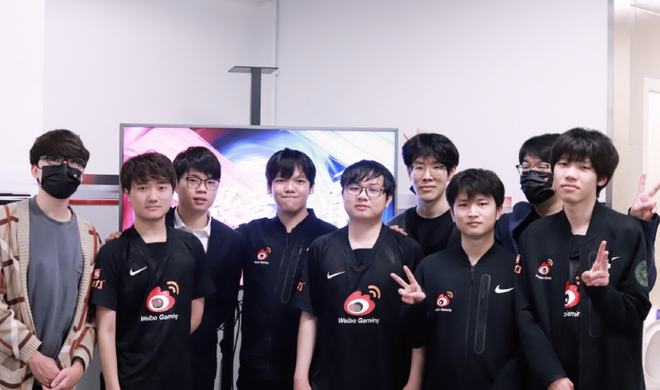 梅西错失良 梅西错失良