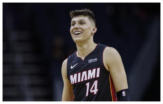 尼亚带来了 尼亚带来了