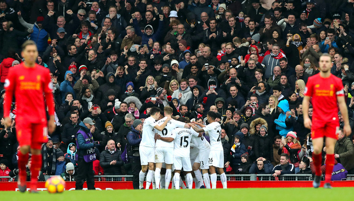 进攻端由 进攻端由